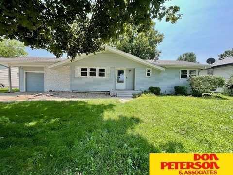 1241 E 20th Street, Fremont, NE 68025
