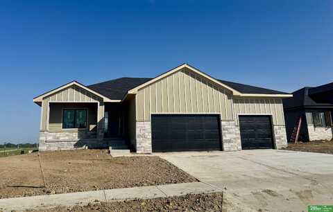 12384 Windsor Drive, Papillion, NE 68046