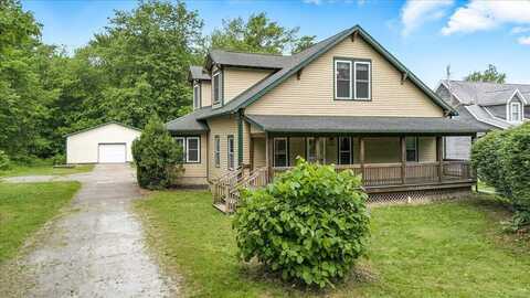 12960 Flynn Road, Sawyer, MI 49125