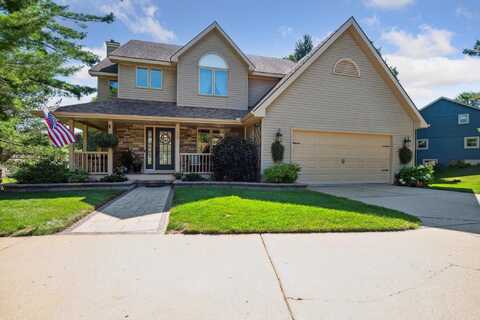 727 Tanbark Drive, Dimondale, MI 48821