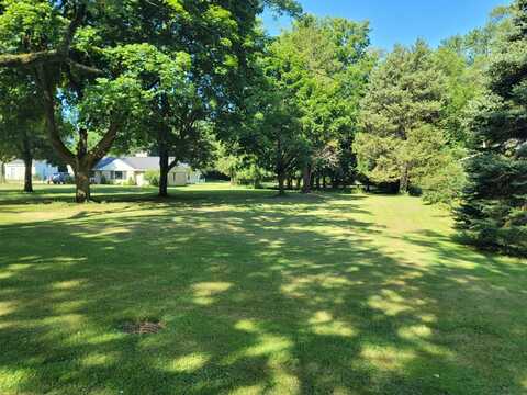 2925 Maple Avenue, Kalamazoo, MI 49048