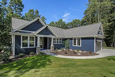6583 W Hidden Lake Circle, Richland, MI 49083