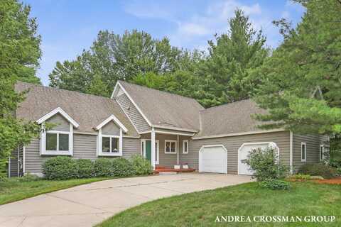 17220 Quail Creek Drive, Spring Lake, MI 49456