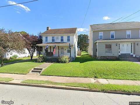 Main, YORKANA, PA 17406