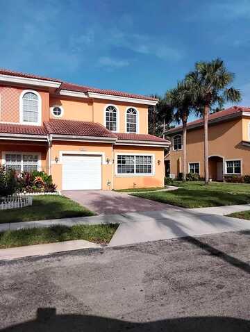 Erik, GREENACRES, FL 33463