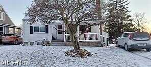 Lake, BARBERTON, OH 44203