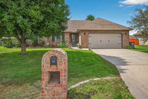 204 E Cypress Street, Clever, MO 65631