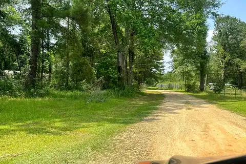 Pre Eddy, LUCEDALE, MS 39452
