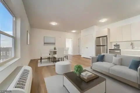 48 Chadwick St, Paterson, NJ 07503