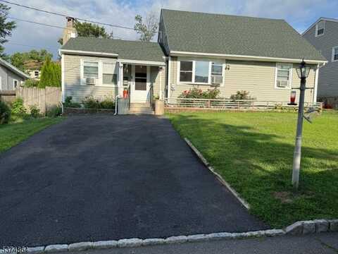 55 Wenonah Ave, Whippany, NJ 07034