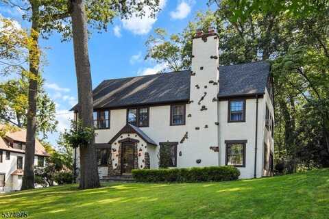 771 Ravine Rd, Plainfield, NJ 07062