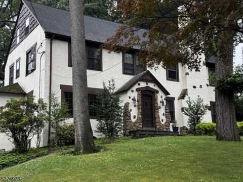 771 Ravine Rd, Plainfield, NJ 07062