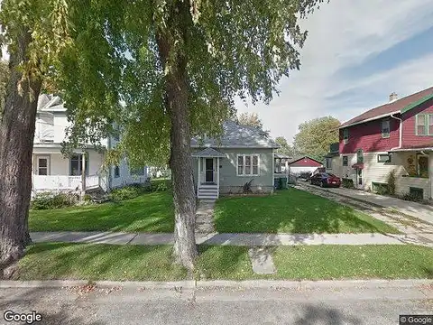 Mackie, BEAVER DAM, WI 53916
