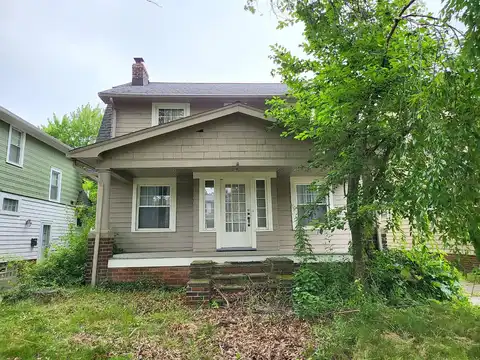 Summit Park Ave, Cleveland Heights, OH 44121