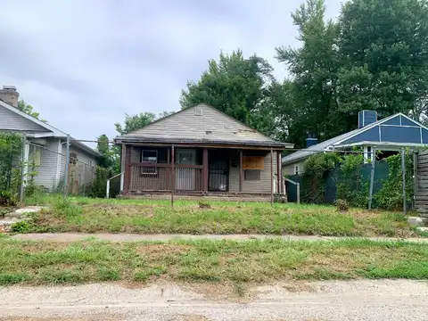 9Th, INDIANAPOLIS, IN 46222