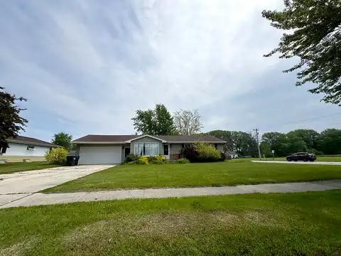 Parker, ALGOMA, WI 54201