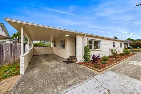 1384 Lincoln Avenue, Arcata, CA 95521