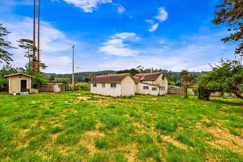 173 Brandon Lane, Freshwater, CA 95503