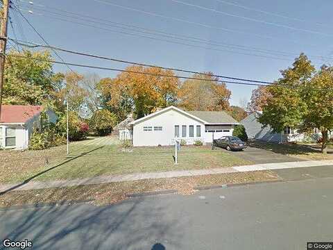 Green Manor, EAST HARTFORD, CT 06118