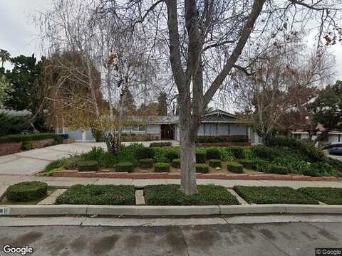 Martha, WOODLAND HILLS, CA 91367