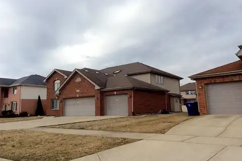 Warwick, MATTESON, IL 60443