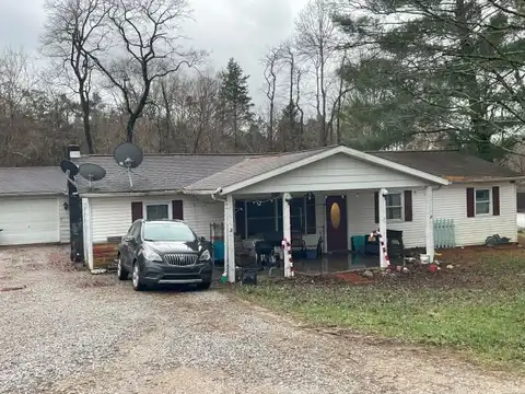 Acres, MITCHELL, IN 47446