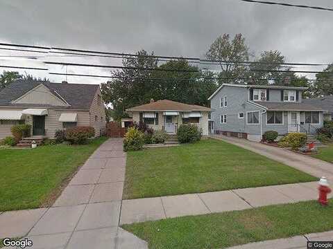 Forest, MAPLE HEIGHTS, OH 44137