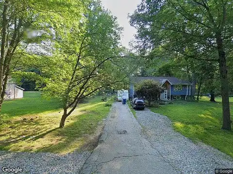 Standish, COLCHESTER, CT 06415