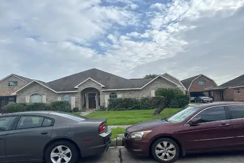 Tara, PEARLAND, TX 77584