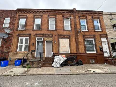 Beechwood, PHILADELPHIA, PA 19145