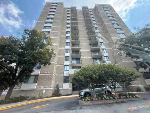 Monroe Street Apt 807, Rockville, MD 20850