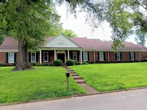 Lakehurst, MEMPHIS, TN 38128