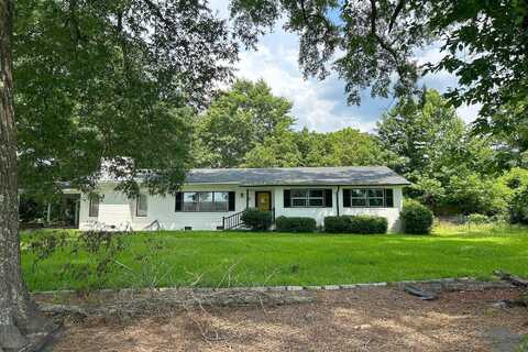 Gertrude, POLLOCKSVILLE, NC 28573