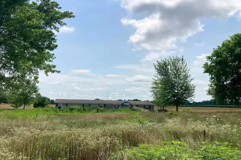 900, FARMLAND, IN 47340
