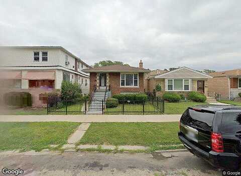 May, CHICAGO, IL 60643