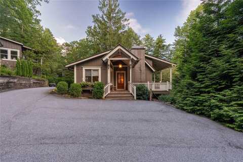 35 Bustle Lane, Cashiers, NC 28717