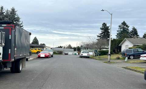 Fremont, PORTLAND, OR 97230