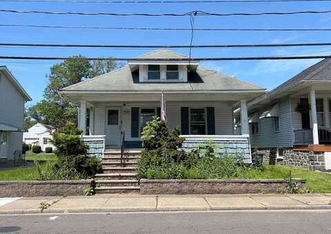 9Th, QUAKERTOWN, PA 18951