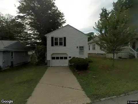 Grand, MANCHESTER, NH 03109