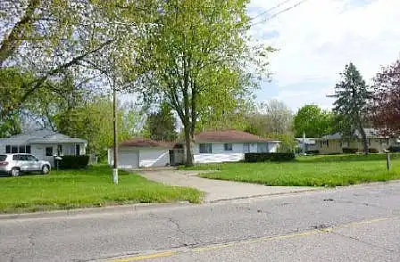 Weiss, SAGINAW, MI 48602