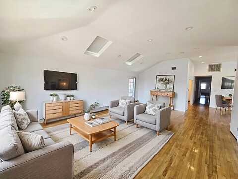 139 CAMBRIDGE AVE, JC, Heights, NJ 07307