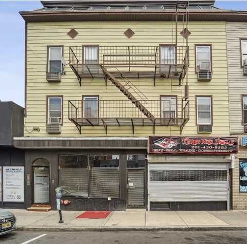 2010-12 BERGENLINE AVE, Union City, NJ 07087