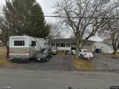 Robertson, MIDDLETOWN, NY 10940