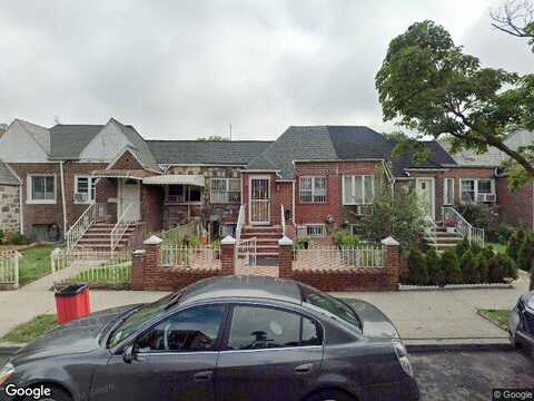 89Th, EAST ELMHURST, NY 11369