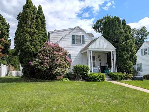 Elm Ct, Allentown, PA 18104