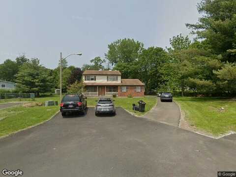 Jennifer, SPRING VALLEY, NY 10977