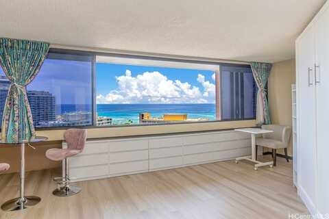 1700 Ala Moana Boulevard, Honolulu, HI 96815