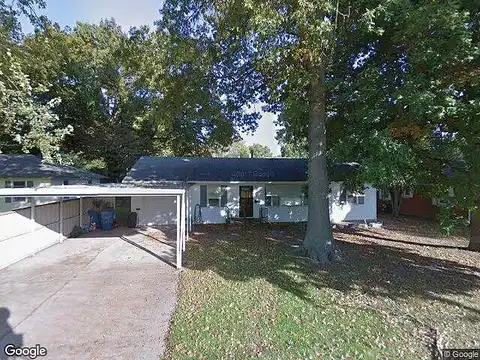 Delores, CENTRALIA, IL 62801