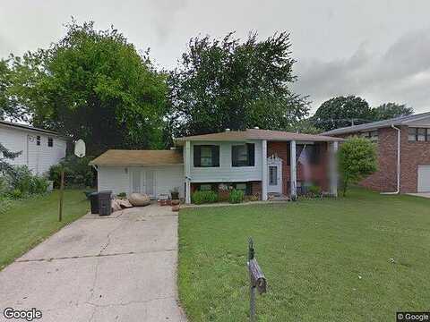 Anita, FAIRVIEW HEIGHTS, IL 62208