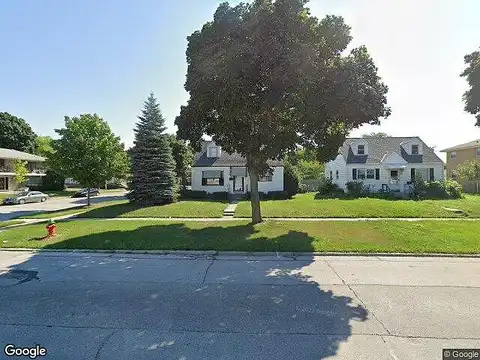 84Th, MILWAUKEE, WI 53225